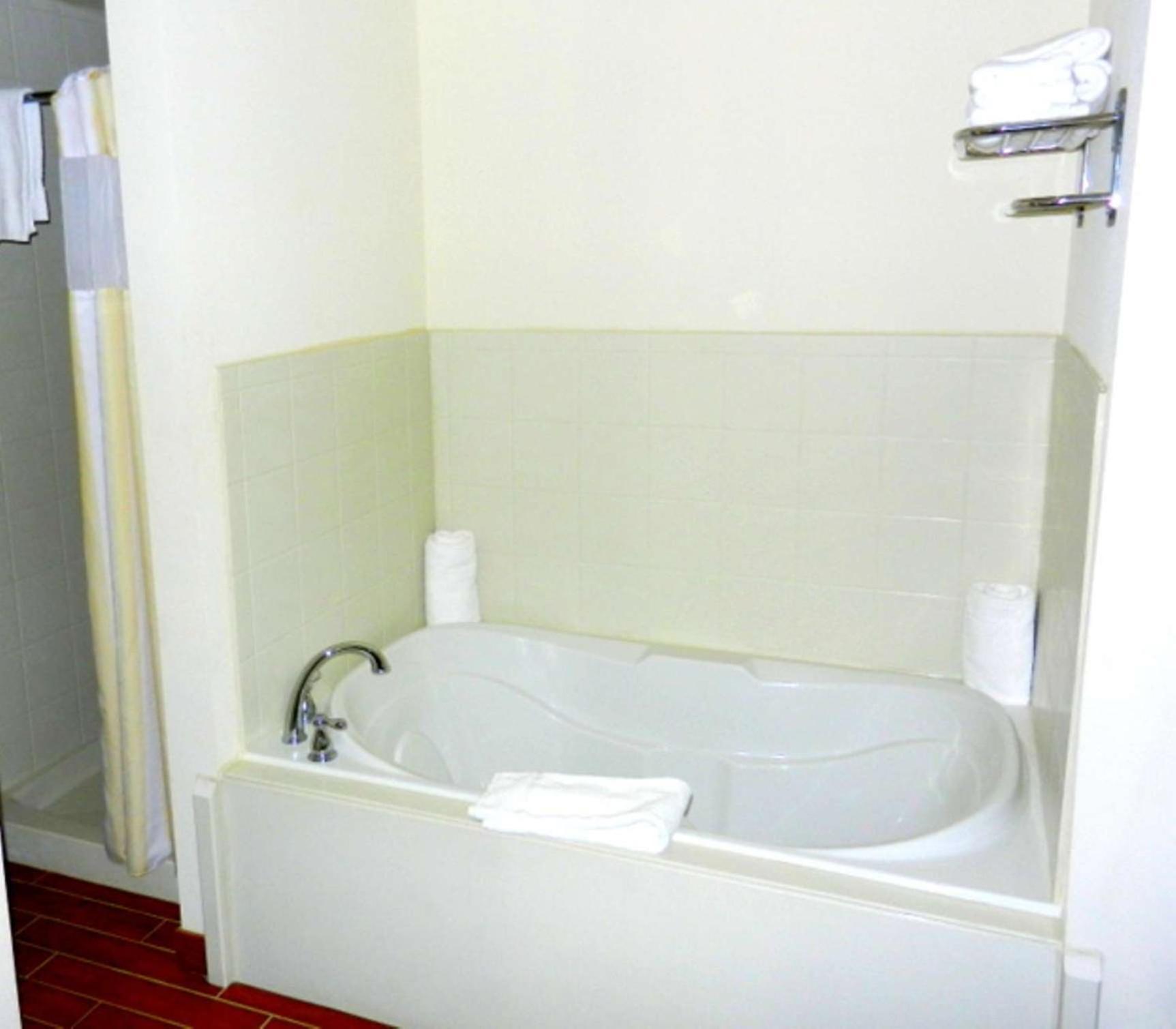 Hilton Garden Inn פסקגולה מראה חיצוני תמונה